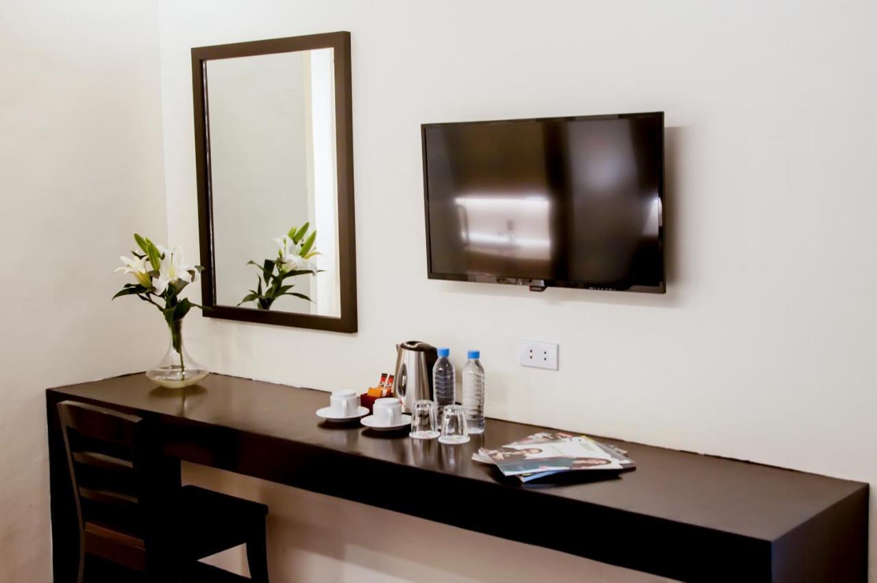 Pina Suites Ormoc City Exterior foto